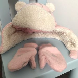 Gap Kids Winter Hat With Hearts